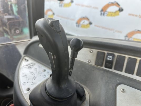 Minilaster JCB 406 à 23500 € HT: bilde 10