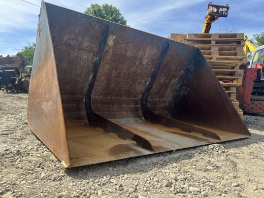 Merlo P60.10 - Lasterskuffe: bilde 2 Merlo P60.10 - Lasterskuffe: bilde 2