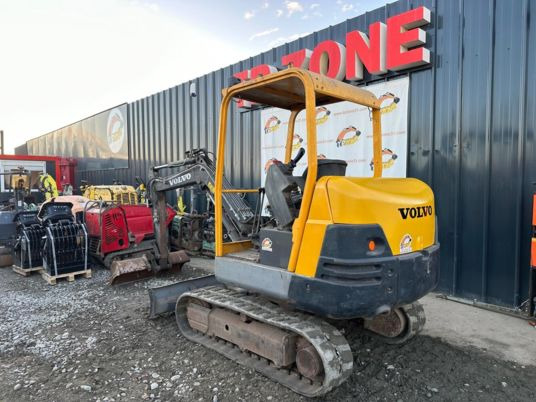 Minigraver Volvo EC25 à 14 900 € HT: bilde 8