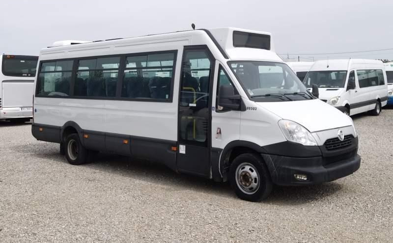 Iveco Daily 23 *NOWY SILNIK* 2 SZTUKI*, klima, winda - Forstadsbus: bilde 1 Iveco Daily 23 *NOWY SILNIK* 2 SZTUKI*, klima, winda - Forstadsbus: bilde 1