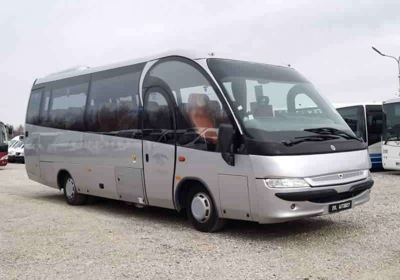 Iveco Indcar Mago 33 *klima* - Minibuss, Forstadsbus: bilde 1 Iveco Indcar Mago 33 *klima* - Minibuss, Forstadsbus: bilde 1
