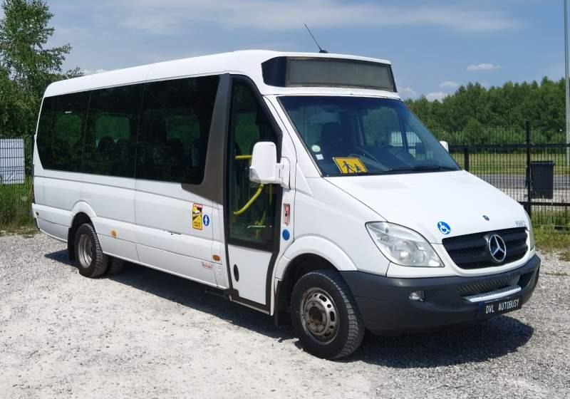 Mercedes-Benz Sprinter *klima*webasto* - Forstadsbus: bilde 1 Mercedes-Benz Sprinter *klima*webasto* - Forstadsbus: bilde 1