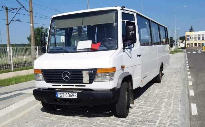 Mercedes-Benz Vario 814D 38+13 - Forstadsbus: bilde 4 Mercedes-Benz Vario 814D 38+13 - Forstadsbus: bilde 4