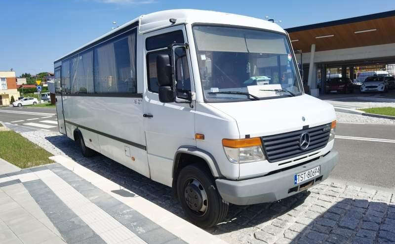 Mercedes-Benz Vario 814D 38+15 - Forstadsbus: bilde 2 Mercedes-Benz Vario 814D 38+15 - Forstadsbus: bilde 2