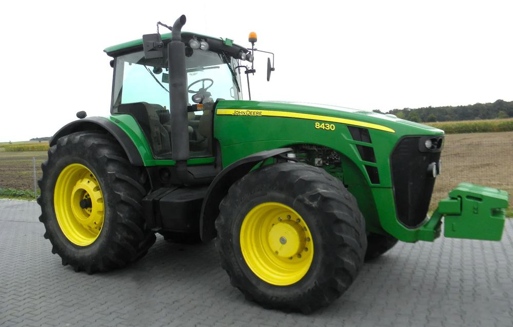 John Deere 8430 2008 Rok, Nie Malowany, Stan Bardzo Dobry - Traktor: bilde 2 John Deere 8430 2008 Rok, Nie Malowany, Stan Bardzo Dobry - Traktor: bilde 2