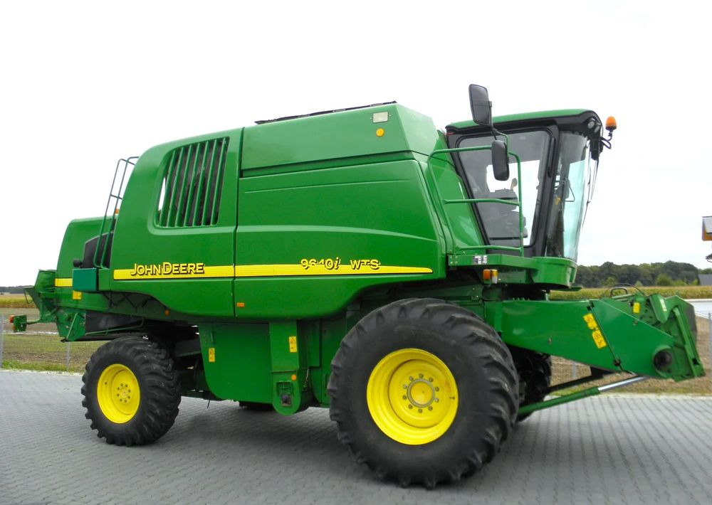 John Deere WTS 9640i 2006 Rok , Nowsza Wersja, heder,6,7m, Greenstar, Nie Malowany, Stan Bardzo Dobry - Skurtresker: bilde 4 John Deere WTS 9640i 2006 Rok , Nowsza Wersja, heder,6,7m, Greenstar, Nie Malowany, Stan Bardzo Dobry - Skurtresker: bilde 4