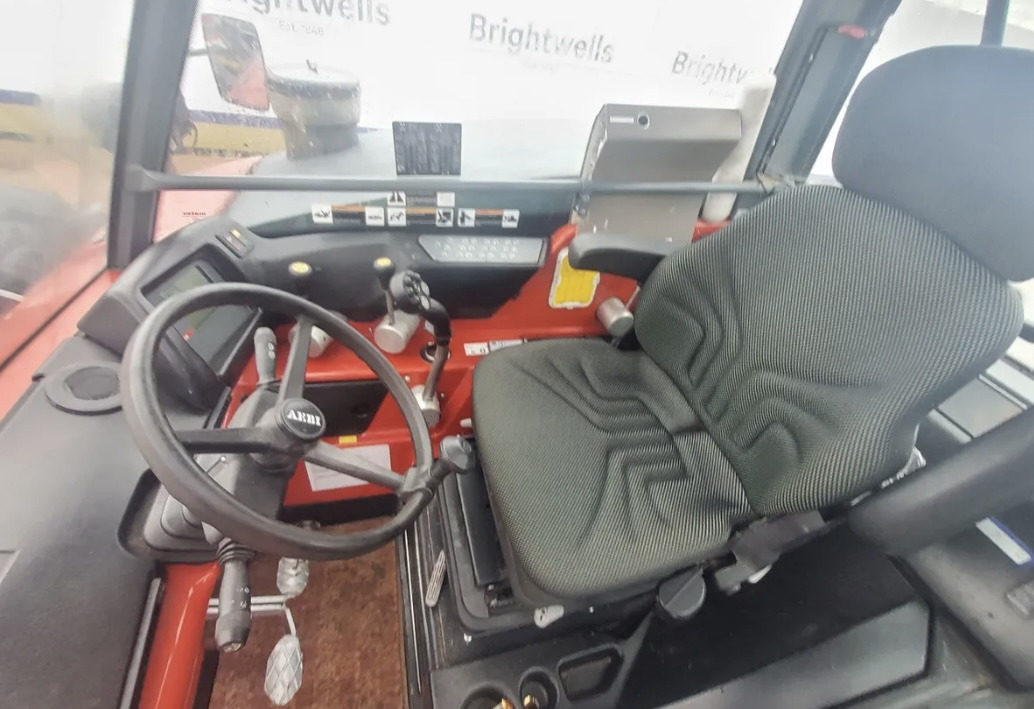 AEBI Tt280 tt 280 - Traktor: bilde 5 AEBI Tt280 tt 280 - Traktor: bilde 5