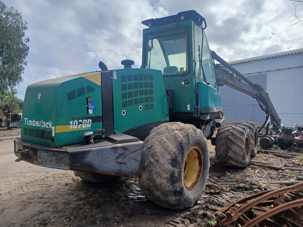 TIMBERJACK 1070D - Hogstmaskin: bilde 4 TIMBERJACK 1070D - Hogstmaskin: bilde 4