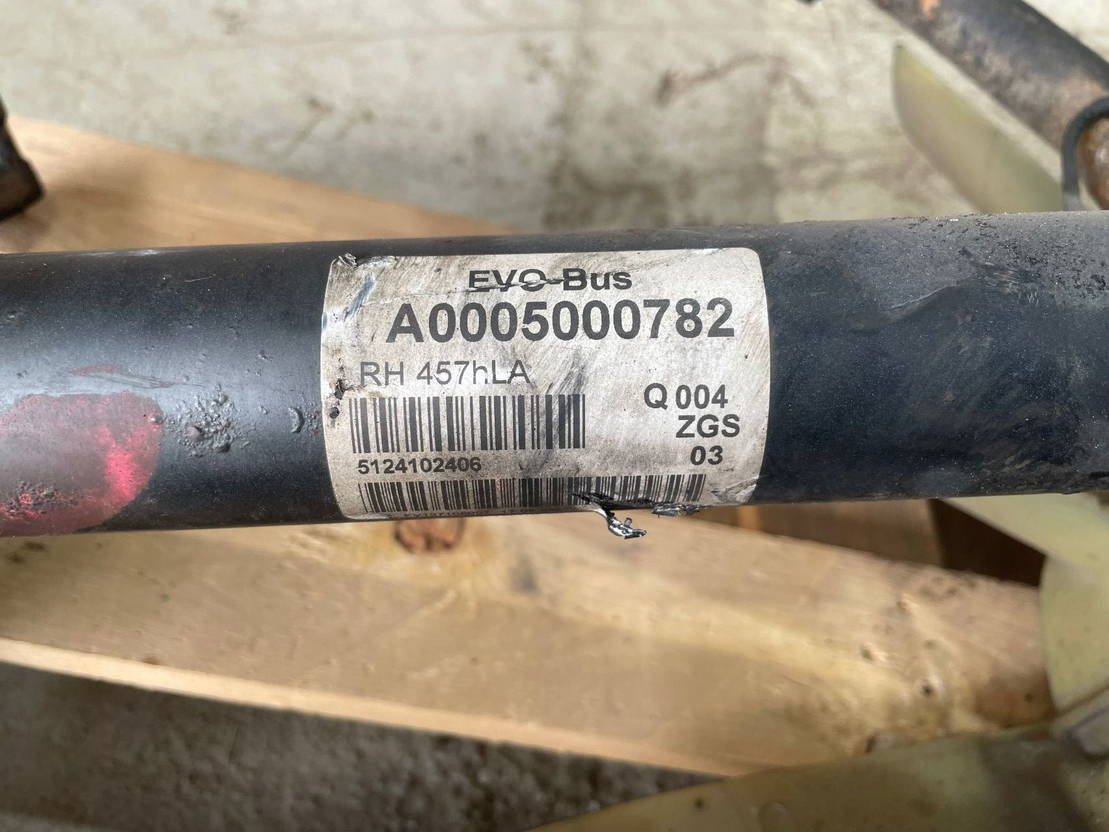 Mercedes-Benz Winkelgetriebe Mercedes Citaro LE Setra A0005004122 A0005000782 - Reservedeler for Buss: bilde 2 Mercedes-Benz Winkelgetriebe Mercedes Citaro LE Setra A0005004122 A0005000782 - Reservedeler for Buss: bilde 2