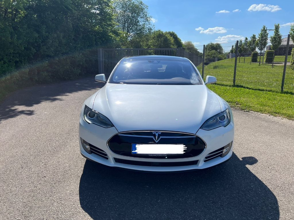 Tesla Model S 85D No free SC - Sedan: bilde 3 Tesla Model S 85D No free SC - Sedan: bilde 3