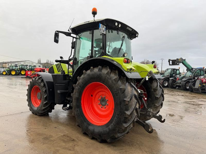 CLAAS ARION 620 - Traktor: bilde 4 CLAAS ARION 620 - Traktor: bilde 4