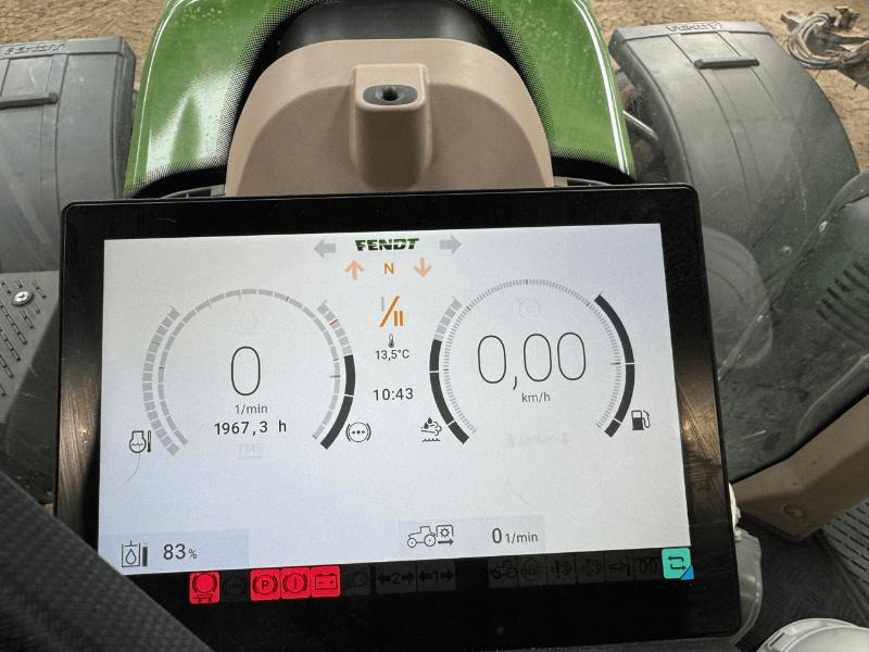 FENDT 720 PROFI PLUS - Traktor: bilde 4 FENDT 720 PROFI PLUS - Traktor: bilde 4