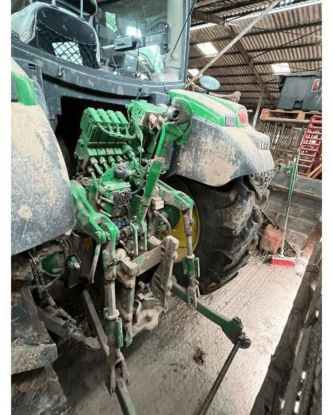 JOHN DEERE 6135R - Traktor: bilde 3 JOHN DEERE 6135R - Traktor: bilde 3