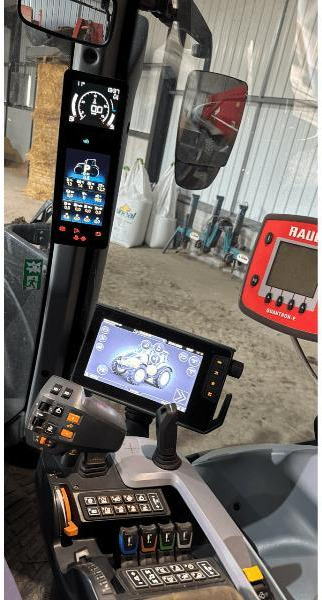 VALTRA T175 - Traktor: bilde 4 VALTRA T175 - Traktor: bilde 4