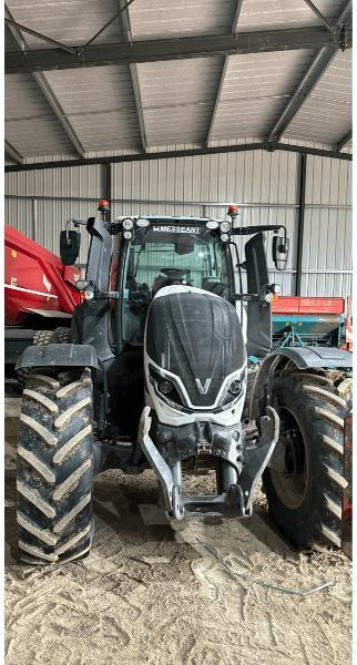 VALTRA T175 - Traktor: bilde 2 VALTRA T175 - Traktor: bilde 2