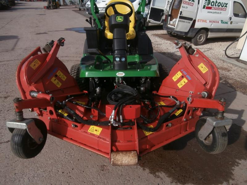 WIEDENMANN RMR230V-F - Gressklipper: bilde 1 WIEDENMANN RMR230V-F - Gressklipper: bilde 1