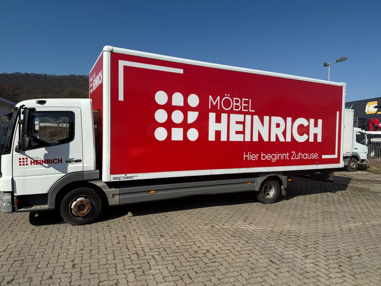 Mercedes-Benz 815 - Skapbil: bilde 2 Mercedes-Benz 815 - Skapbil: bilde 2