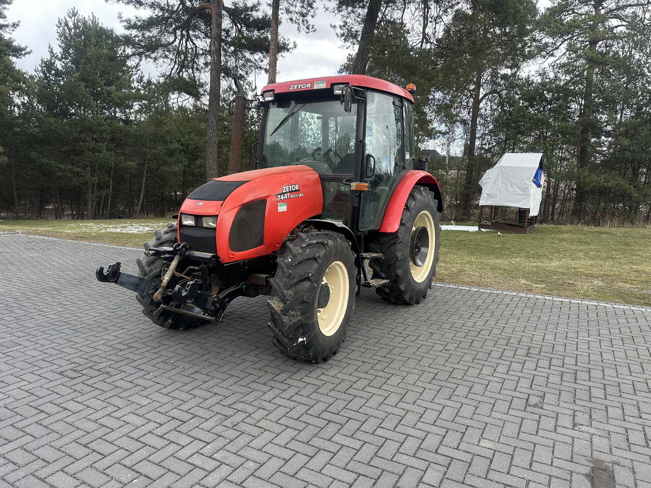 ZETOR PROXIMA 7441 - Traktor: bilde 1 ZETOR PROXIMA 7441 - Traktor: bilde 1