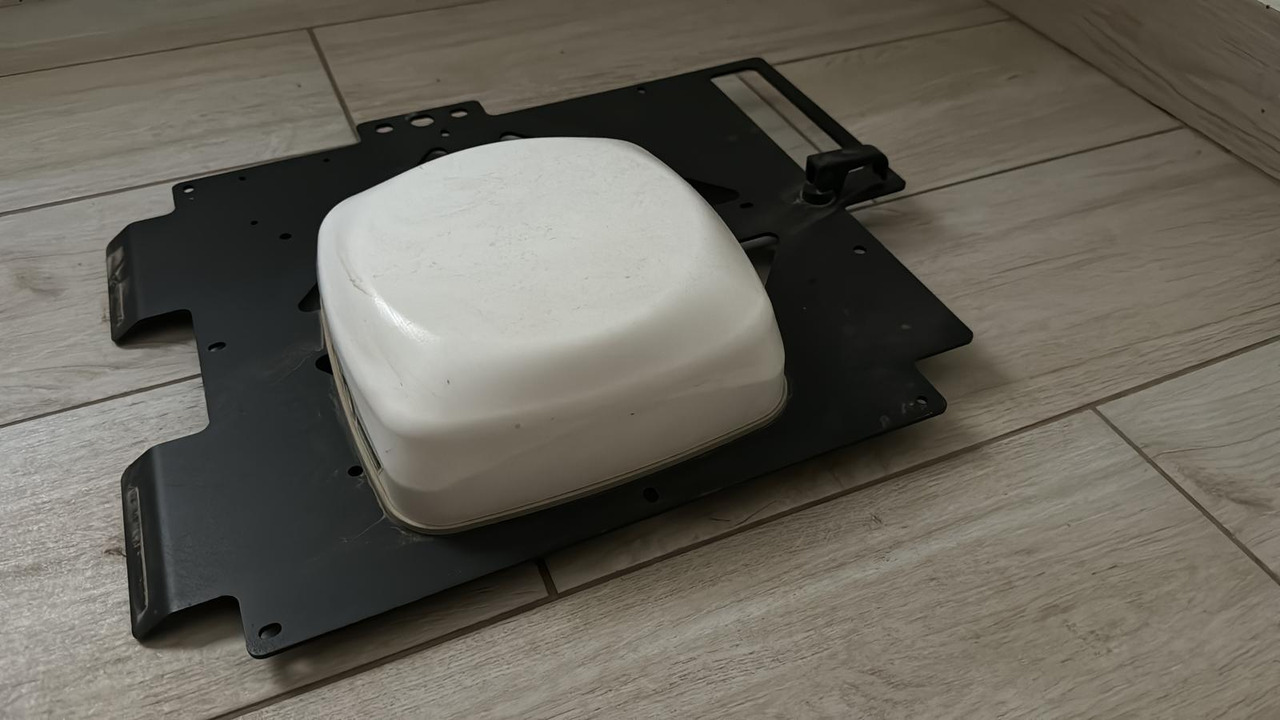 Auto guidance system Trimble NAV 900 + GFX 750 - Navigasjonssystem for Landbruksteknikk: bilde 1 Auto guidance system Trimble NAV 900 + GFX 750 - Navigasjonssystem for Landbruksteknikk: bilde 1