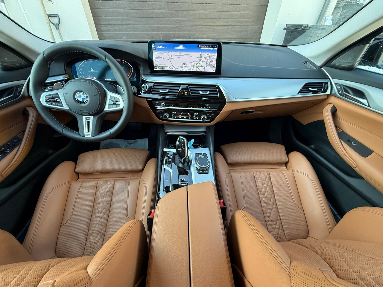 BMW 520D MILDHYBRID - Sedan: bilde 5 BMW 520D MILDHYBRID - Sedan: bilde 5