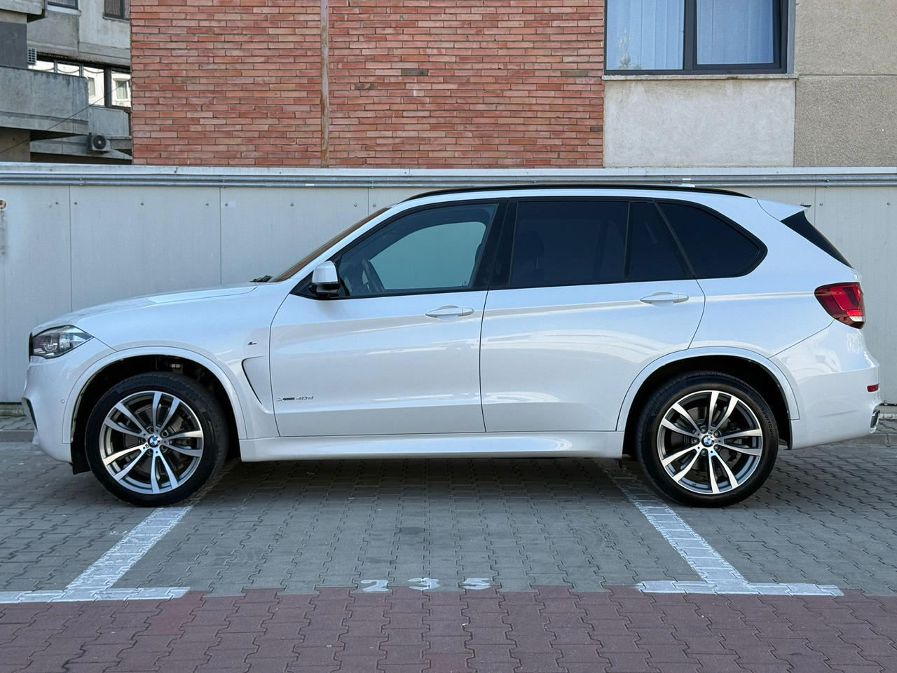 BMW X5 4.0 XDRIVE M PAKET - SUV: bilde 4 BMW X5 4.0 XDRIVE M PAKET - SUV: bilde 4