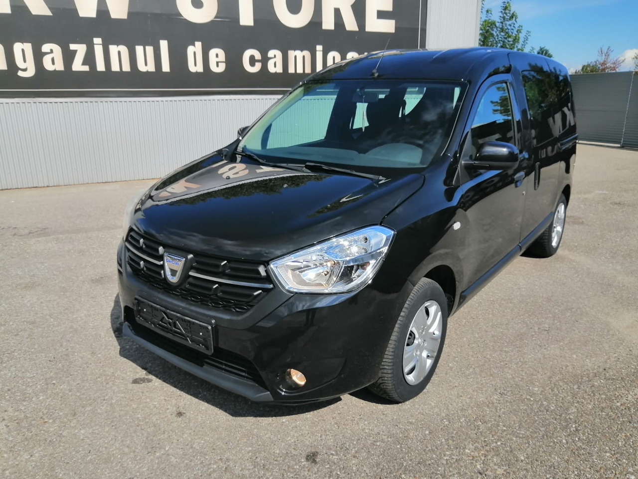 DACIA Dokker 1,6 sCE Comfort Benzina/GPL, TOP !!! - Varebil med dobbelt førerhus: bilde 1 DACIA Dokker 1,6 sCE Comfort Benzina/GPL, TOP !!! - Varebil med dobbelt førerhus: bilde 1