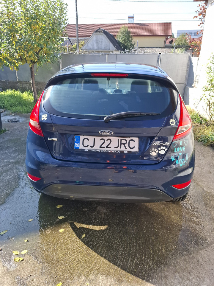 Ford Fiesta - Sedan: bilde 4 Ford Fiesta - Sedan: bilde 4