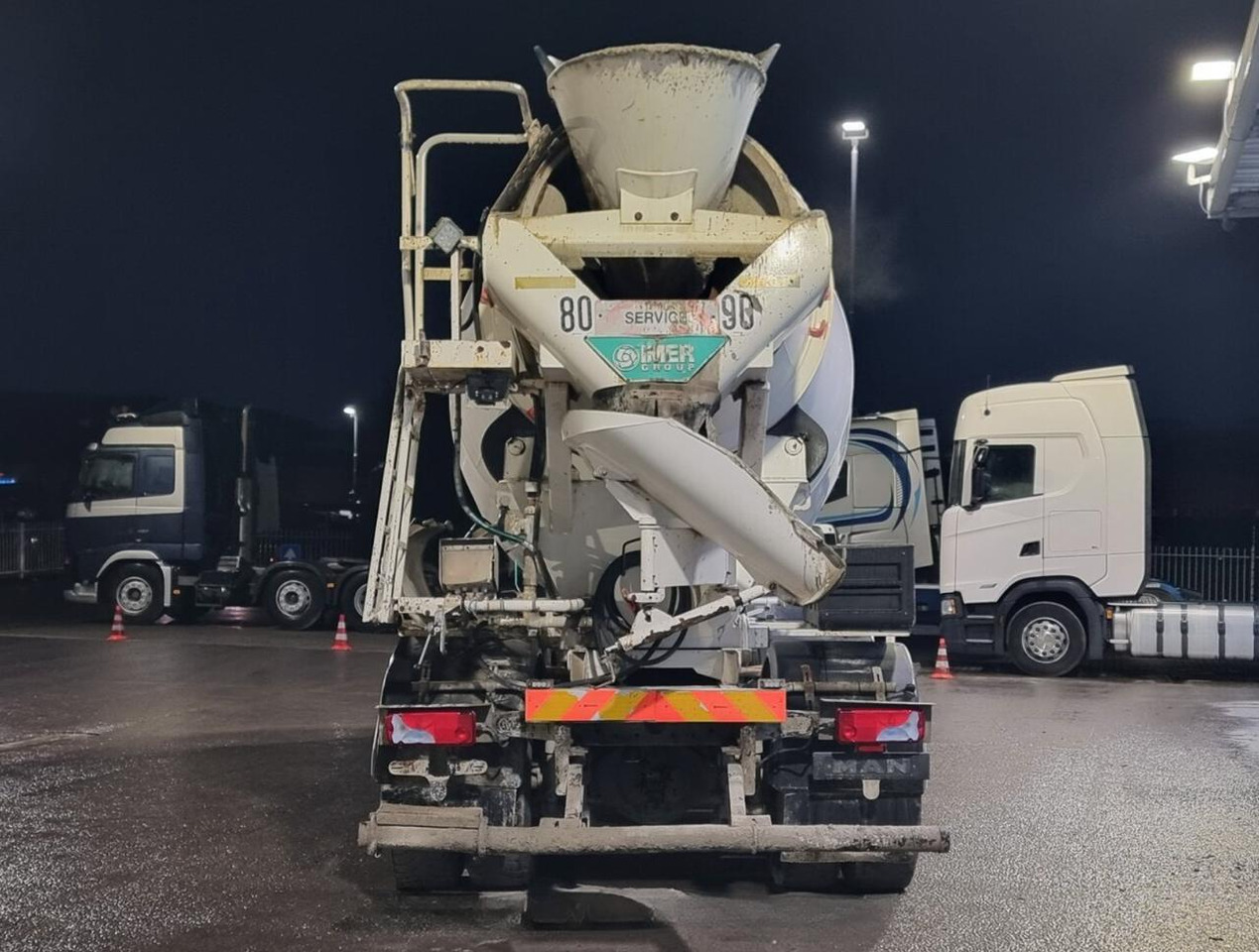 MAN TGS 32.360 8×4 Beton Mixer 9m3 - Betongbil: bilde 5 MAN TGS 32.360 8×4 Beton Mixer 9m3 - Betongbil: bilde 5