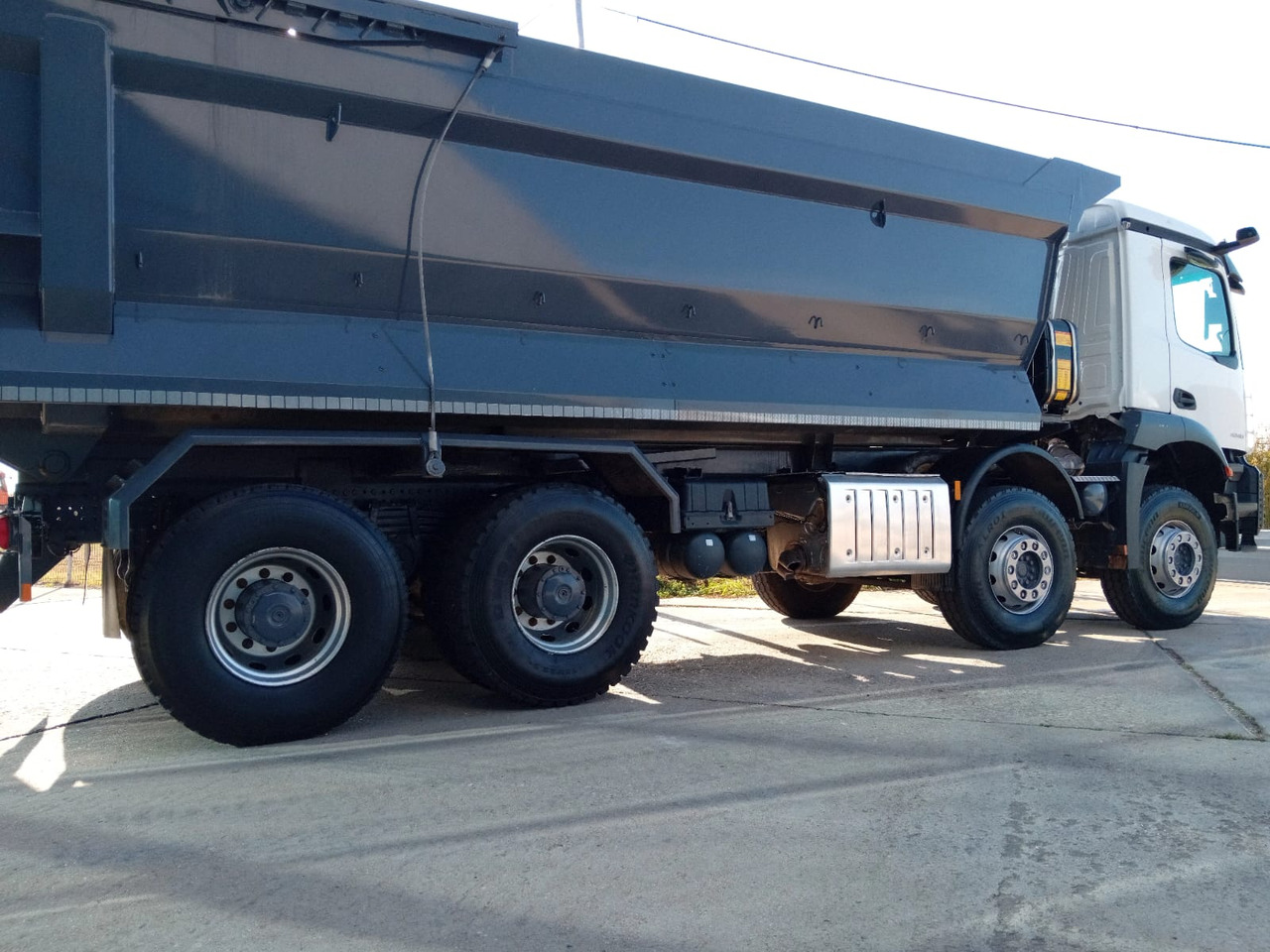 Mercedes-Benz Arocs 42.40 8×4 Basculanta/Tipper/Kipper Heavy Duty, TOP !!! - Tippbil: bilde 4 Mercedes-Benz Arocs 42.40 8×4 Basculanta/Tipper/Kipper Heavy Duty, TOP !!! - Tippbil: bilde 4