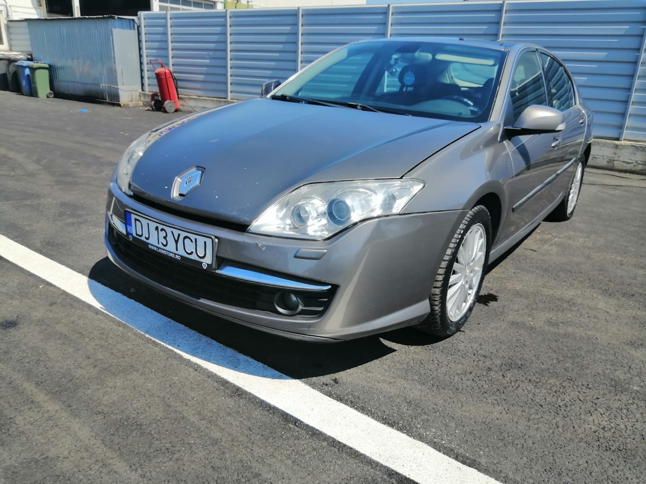RENAULT LAGUNA 3 HATCHBACK - Sedan: bilde 1 RENAULT LAGUNA 3 HATCHBACK - Sedan: bilde 1