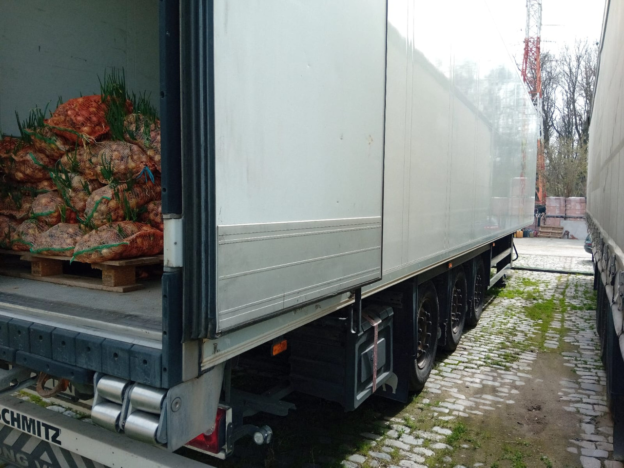Schmitz Cargobull SCB S3B Refrigerated Semi-trailer - Kjølesemi: bilde 4 Schmitz Cargobull SCB S3B Refrigerated Semi-trailer - Kjølesemi: bilde 4