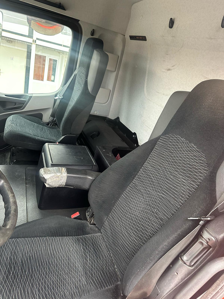 MERCEDES-BENZ ANTOS Tractor head - Trekkvogn: bilde 4 MERCEDES-BENZ ANTOS Tractor head - Trekkvogn: bilde 4