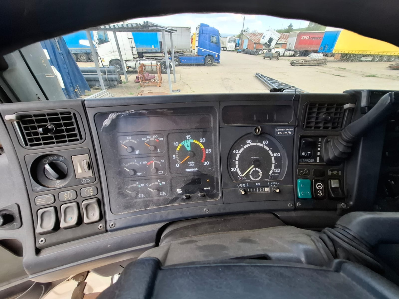 Scania B 6X2 - Trekkvogn: bilde 2 Scania B 6X2 - Trekkvogn: bilde 2