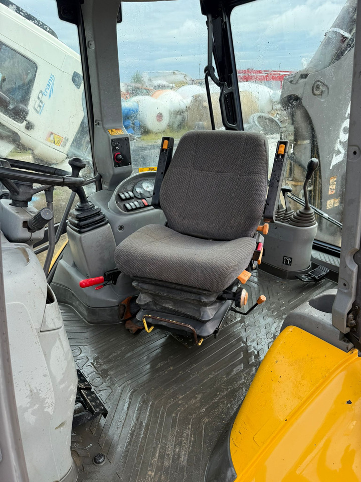 VOLVO BL71 Backhoe Loader - Traktorgraver: bilde 5 VOLVO BL71 Backhoe Loader - Traktorgraver: bilde 5