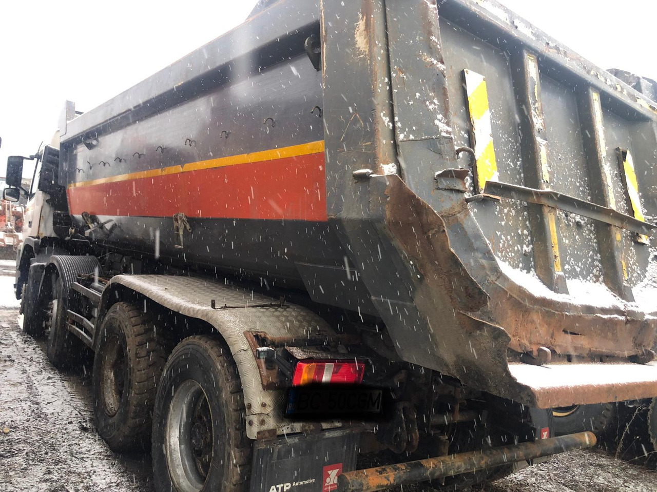 VOLVO FM 420 Tipper - Tippbil: bilde 4 VOLVO FM 420 Tipper - Tippbil: bilde 4