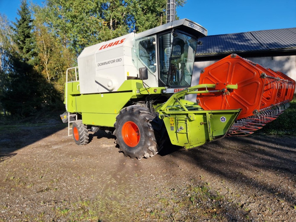 CLAAS Dominator 130 - Skurtresker: bilde 2 CLAAS Dominator 130 - Skurtresker: bilde 2