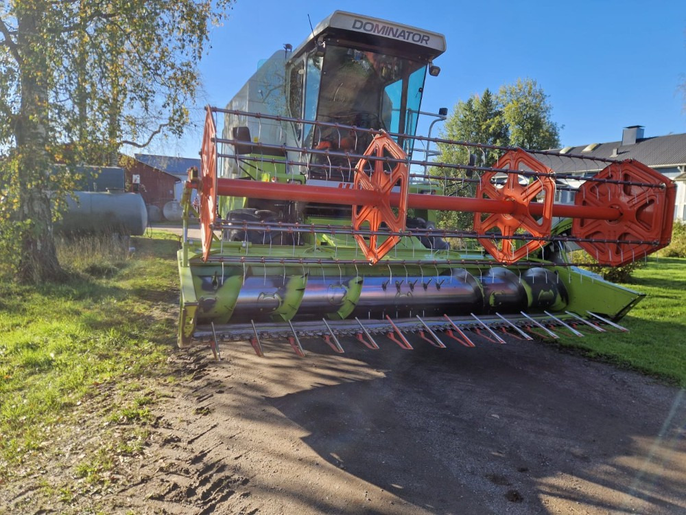 CLAAS Dominator 130 - Skurtresker: bilde 4 CLAAS Dominator 130 - Skurtresker: bilde 4