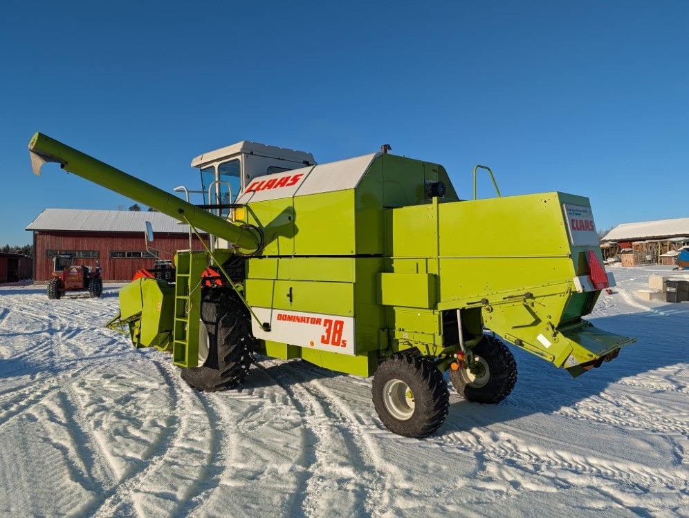 CLAAS Dominator 38s - Skurtresker: bilde 3 CLAAS Dominator 38s - Skurtresker: bilde 3