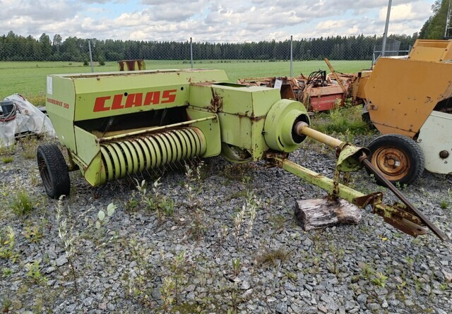 Claas Markant 50 paalain - Firkantpresse: bilde 1 Claas Markant 50 paalain - Firkantpresse: bilde 1