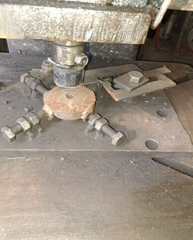 Epäkeskopuristin 60 tn Eisenwerk Hensel - Metallbearbeidingsmaskin: bilde 4 Epäkeskopuristin 60 tn Eisenwerk Hensel - Metallbearbeidingsmaskin: bilde 4