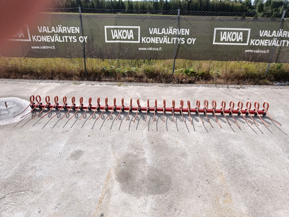 Jälkihara 400cm maanmuokkauskoneeseen - Jordforbedring maskin: bilde 2 Jälkihara 400cm maanmuokkauskoneeseen - Jordforbedring maskin: bilde 2