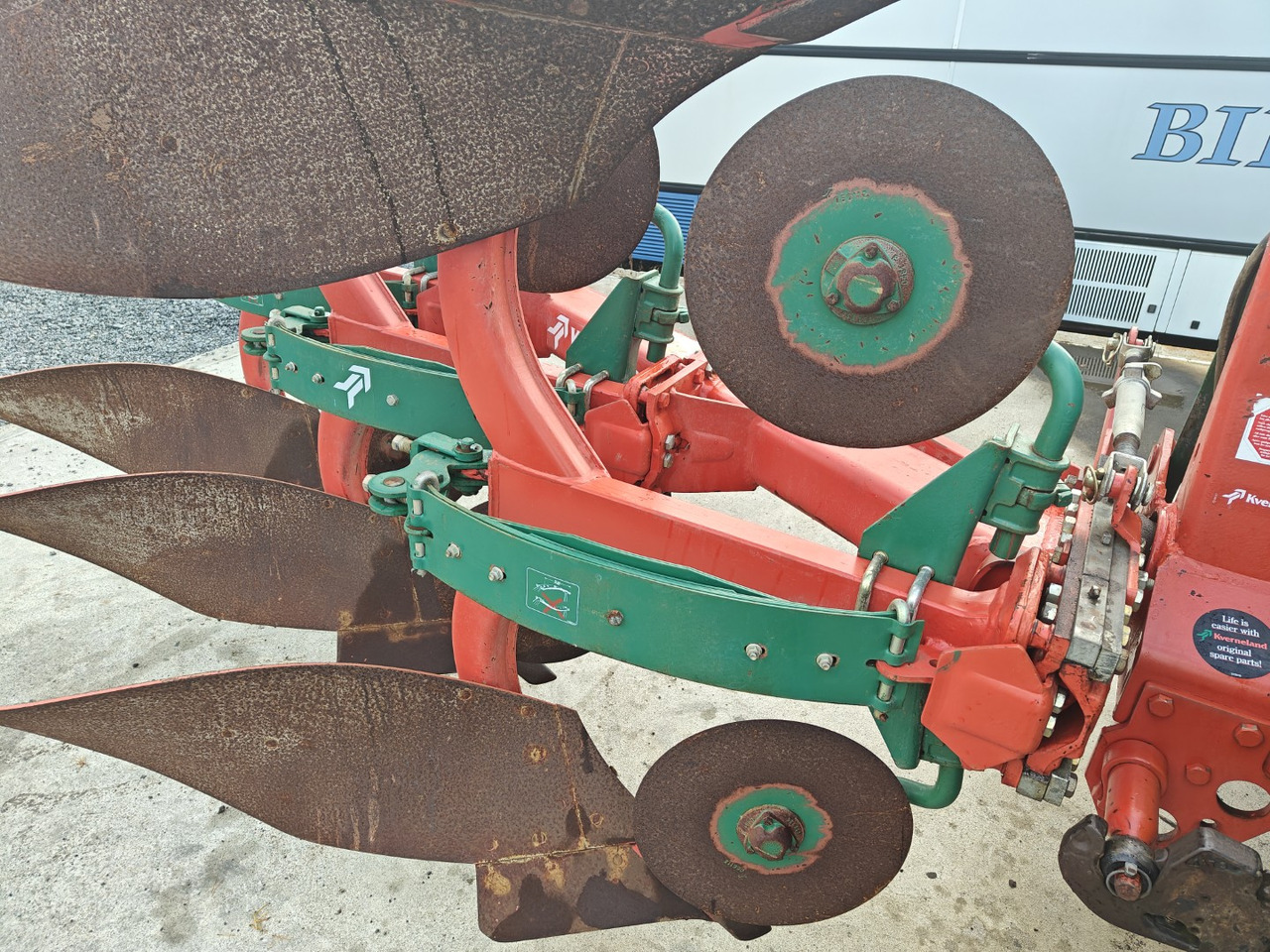 KVERNELAND E 160-8 - 3-siipinen paluuaura - Plog: bilde 5 KVERNELAND E 160-8 - 3-siipinen paluuaura - Plog: bilde 5