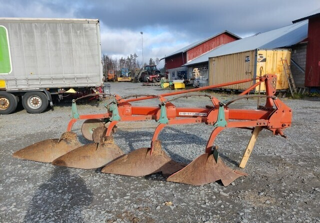 Kverneland A8 sarka-aura 4-siipinen - Plog: bilde 2 Kverneland A8 sarka-aura 4-siipinen - Plog: bilde 2