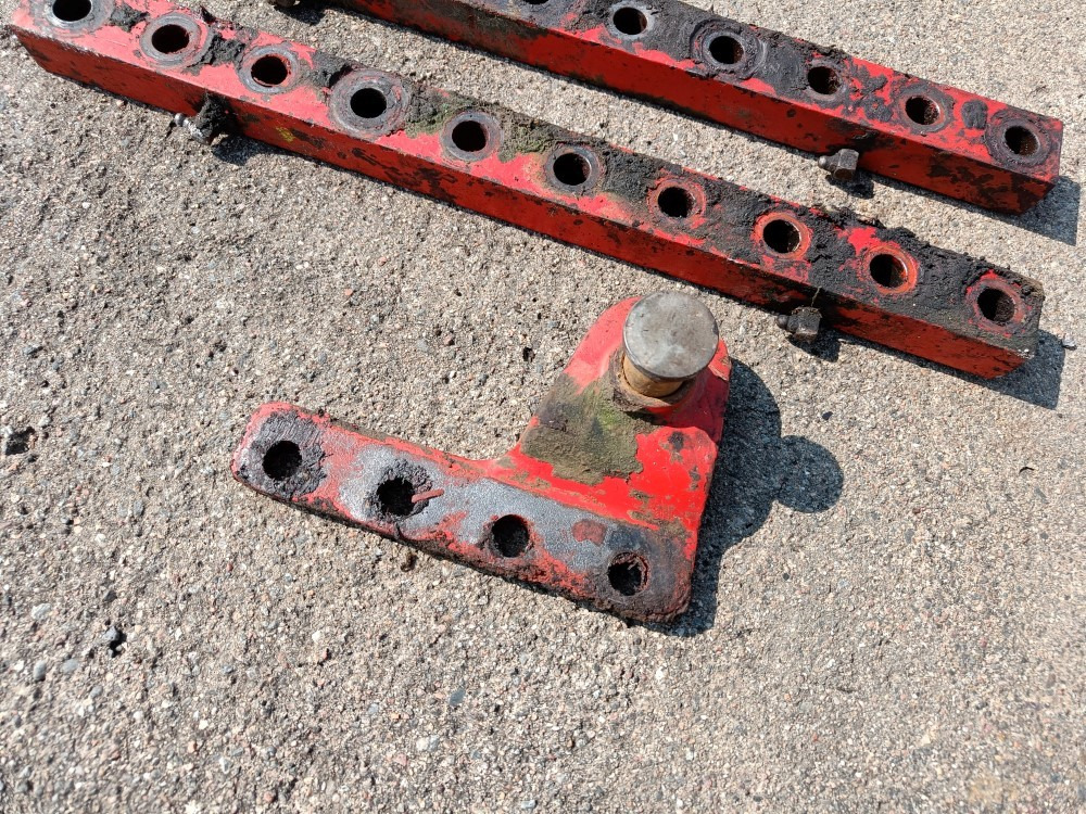 Kverneland E8 paluuauran kääntöpään liukupalat - Plog: bilde 2 Kverneland E8 paluuauran kääntöpään liukupalat - Plog: bilde 2