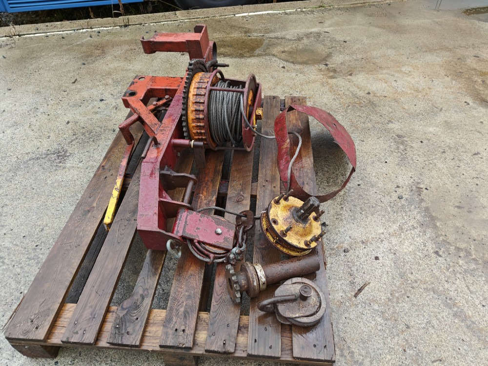 Remet Traktorivinssi - korjattavaksi - Vedkløyver: bilde 4 Remet Traktorivinssi - korjattavaksi - Vedkløyver: bilde 4