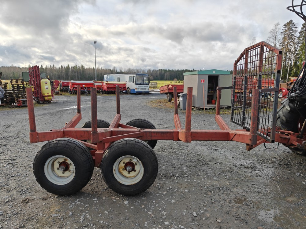 Rysky Metsävaunu telillä - Skogsvogn: bilde 4 Rysky Metsävaunu telillä - Skogsvogn: bilde 4