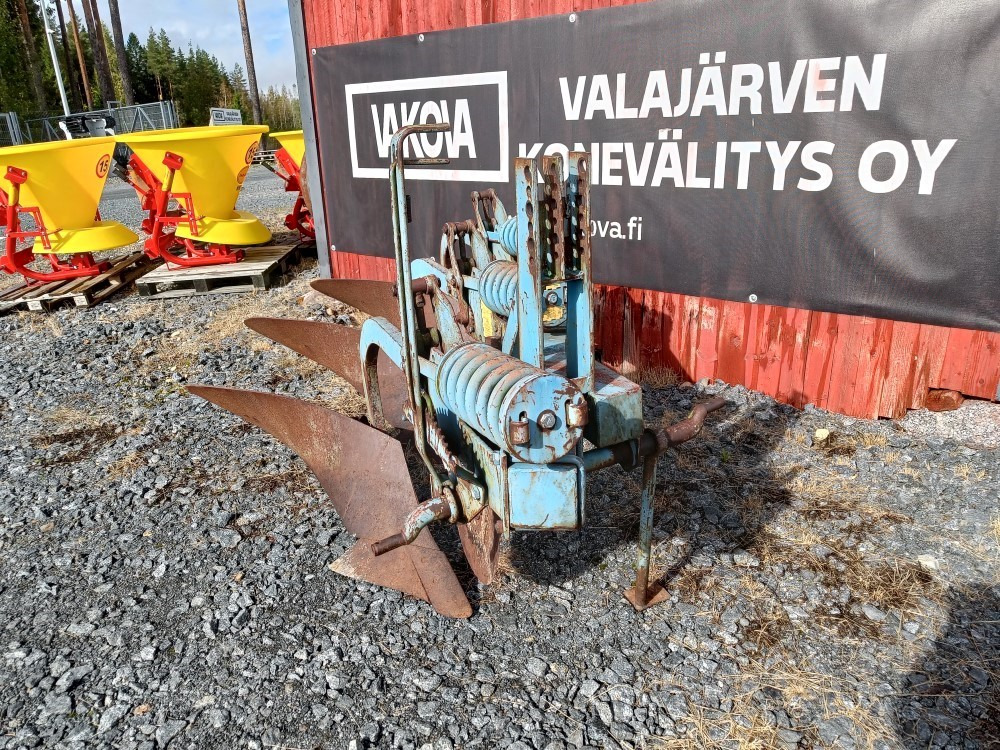 Sarka-aura Fiskars 3-siipinen Automaattilaukaisu, kiekkoleikkurit - Plog: bilde 3 Sarka-aura Fiskars 3-siipinen Automaattilaukaisu, kiekkoleikkurit - Plog: bilde 3