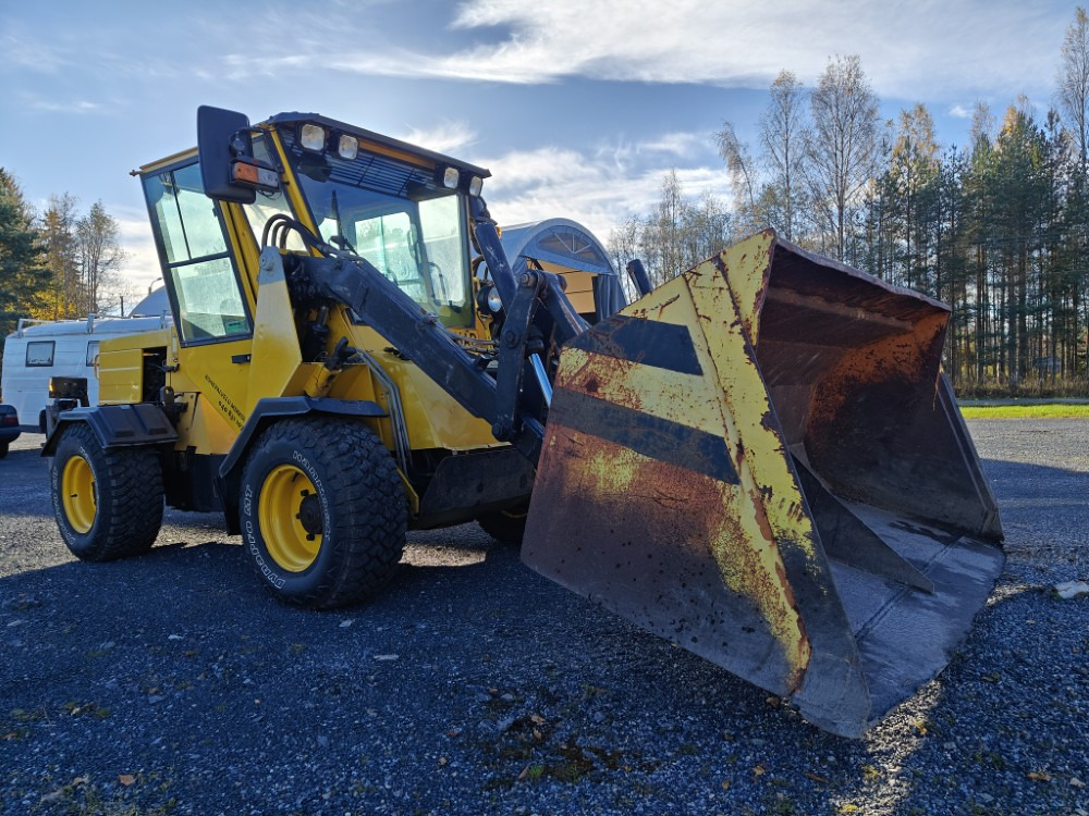 Wille 445 - Kommunale traktor: bilde 5 Wille 445 - Kommunale traktor: bilde 5