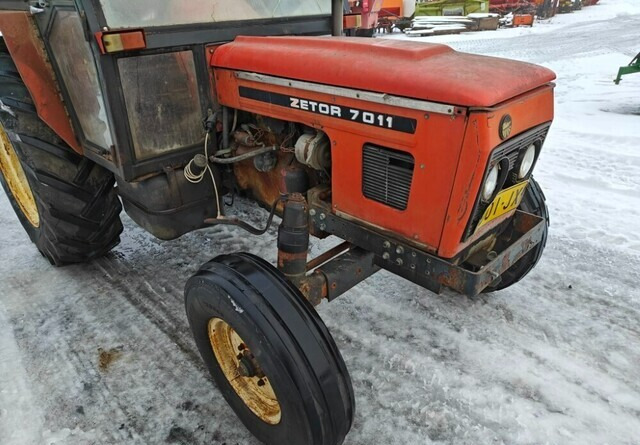 Zetor 7011 traktori - Traktor: bilde 5 Zetor 7011 traktori - Traktor: bilde 5