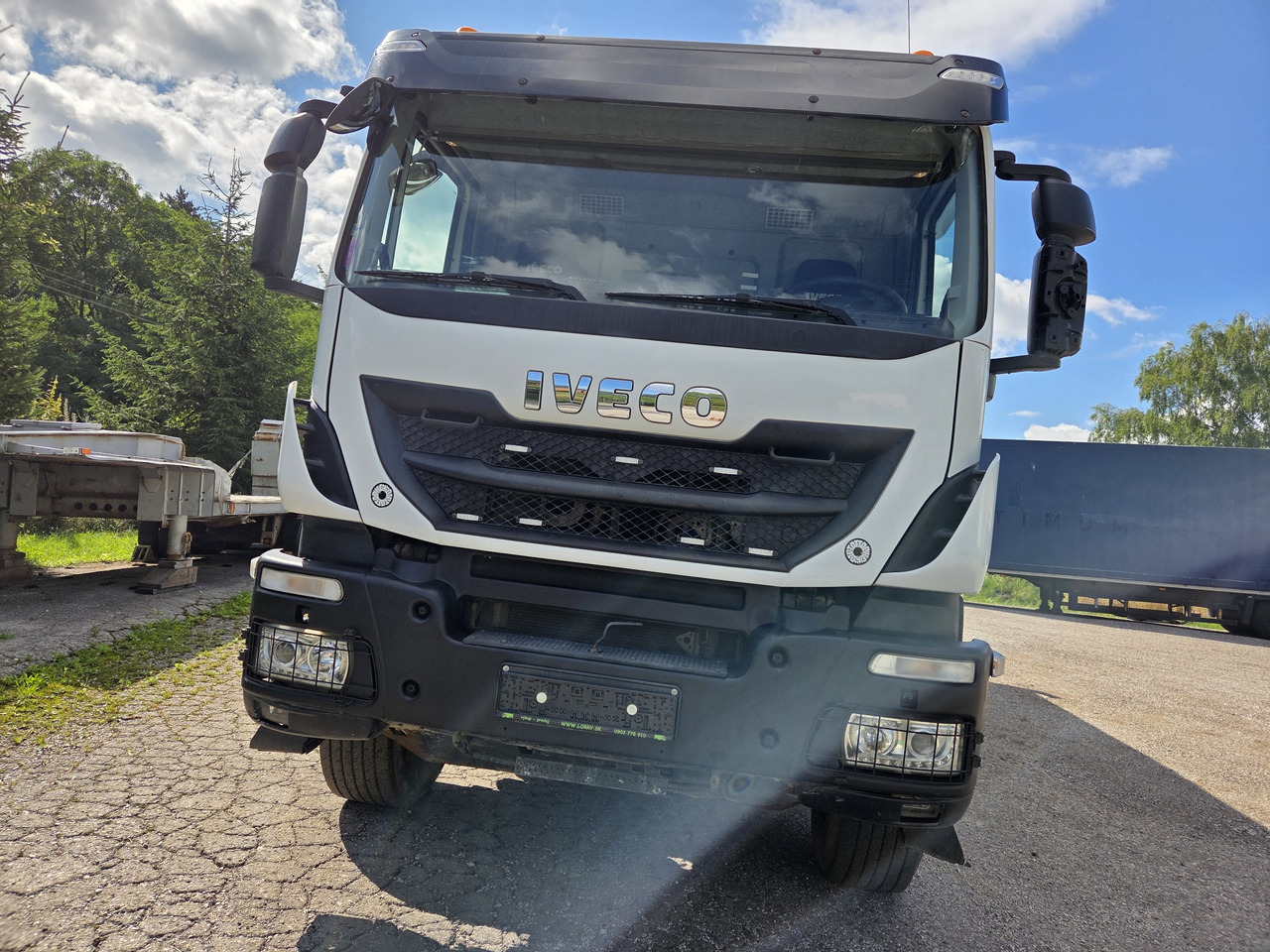 IVECO TRAKKER 500 8x4 EURO6 Bordmatik - Tippbil: bilde 2 IVECO TRAKKER 500 8x4 EURO6 Bordmatik - Tippbil: bilde 2